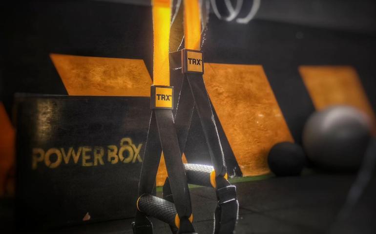 Power Box Kremasti.
Cross fit.
Weight and body training.
TRX training.
Functional training.
Martial arts.